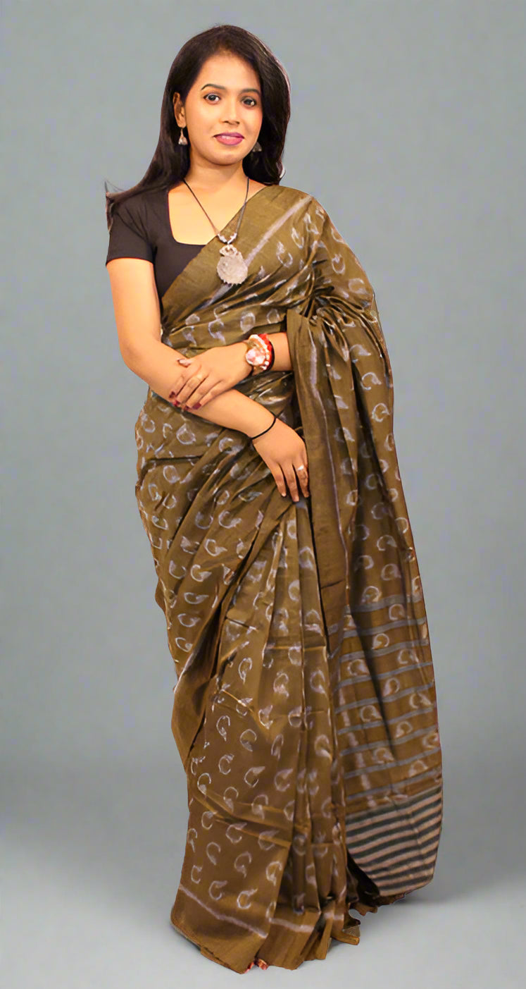 Mehendi Green Full Body Contemporary Ikkat Pattern Cotton Saree with Striped Pallu – Handwoven Elegance