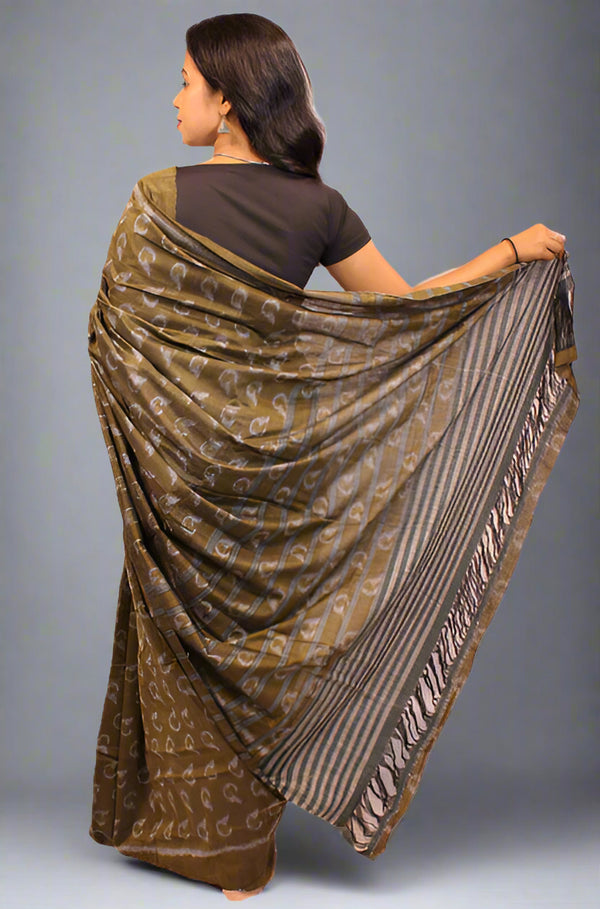 Mehendi Green Full Body Contemporary Ikkat Pattern Cotton Saree with Striped Pallu – Handwoven Elegance