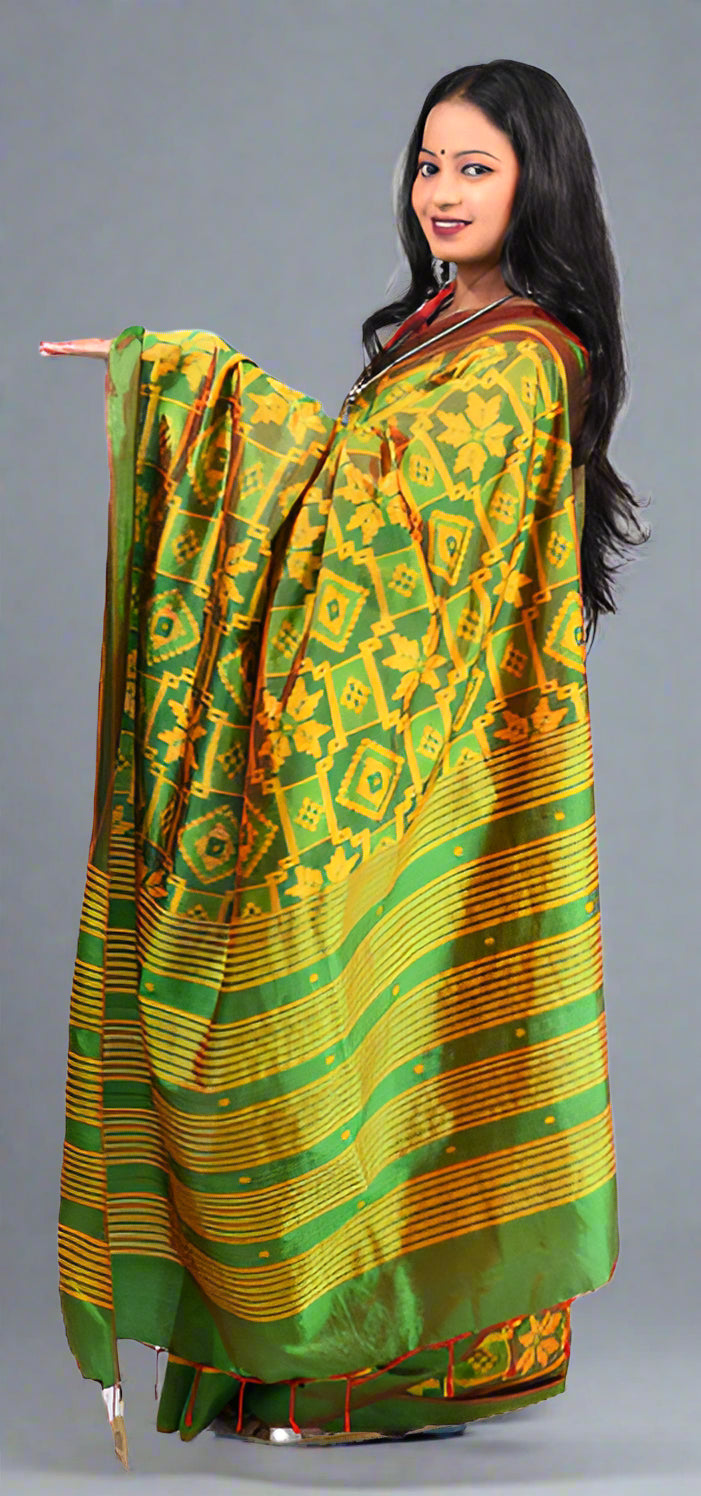 Khandua Handwoven Silk Saree – Green & Yellow | Whole Body Bandha Design | Contemporary Striped Pallu | Traditional Odisha Weave