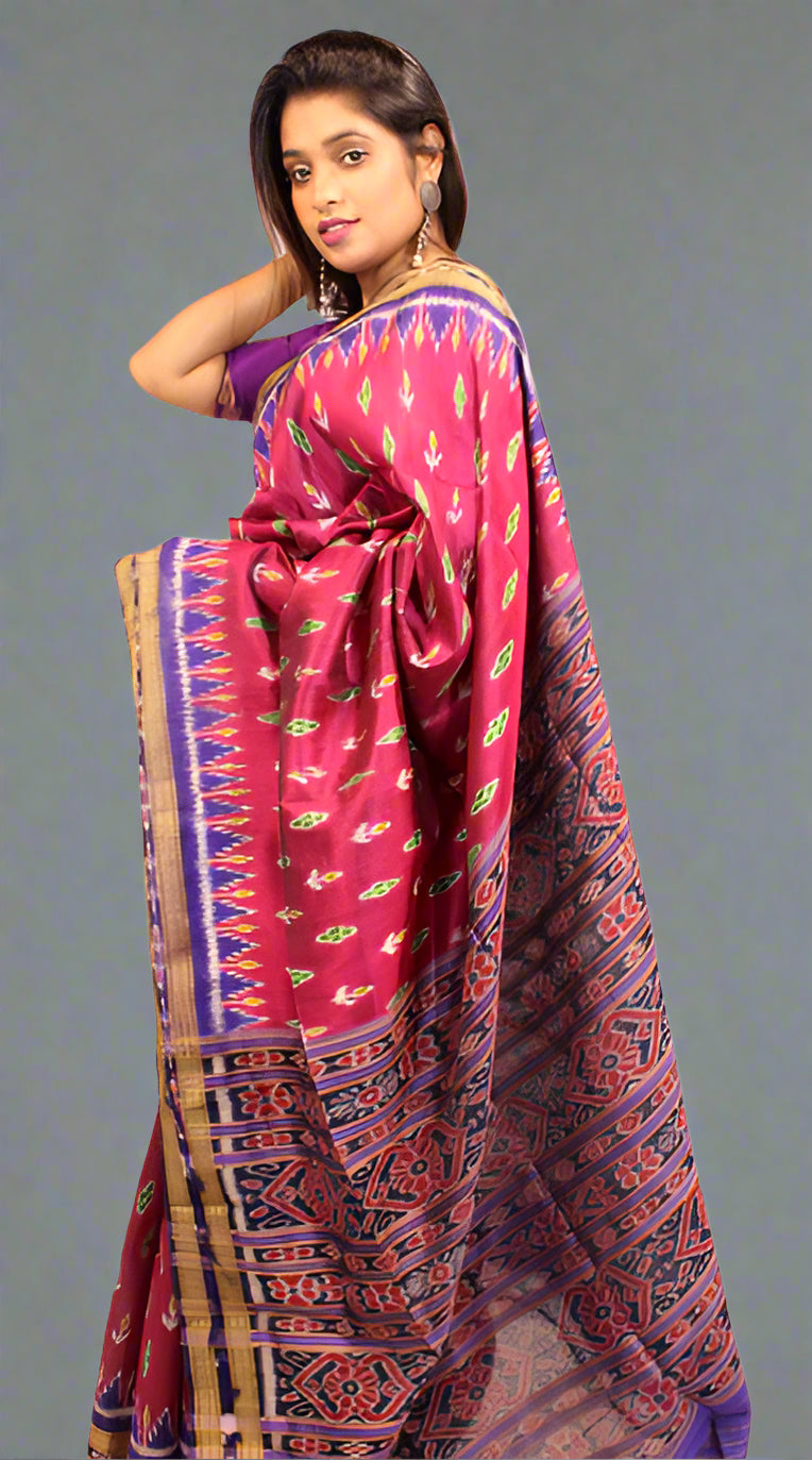 Khandua Rani Pink Saree with Small Flower Body Bandha and Blue Bandha Pallu – Handwoven Traditional Silk