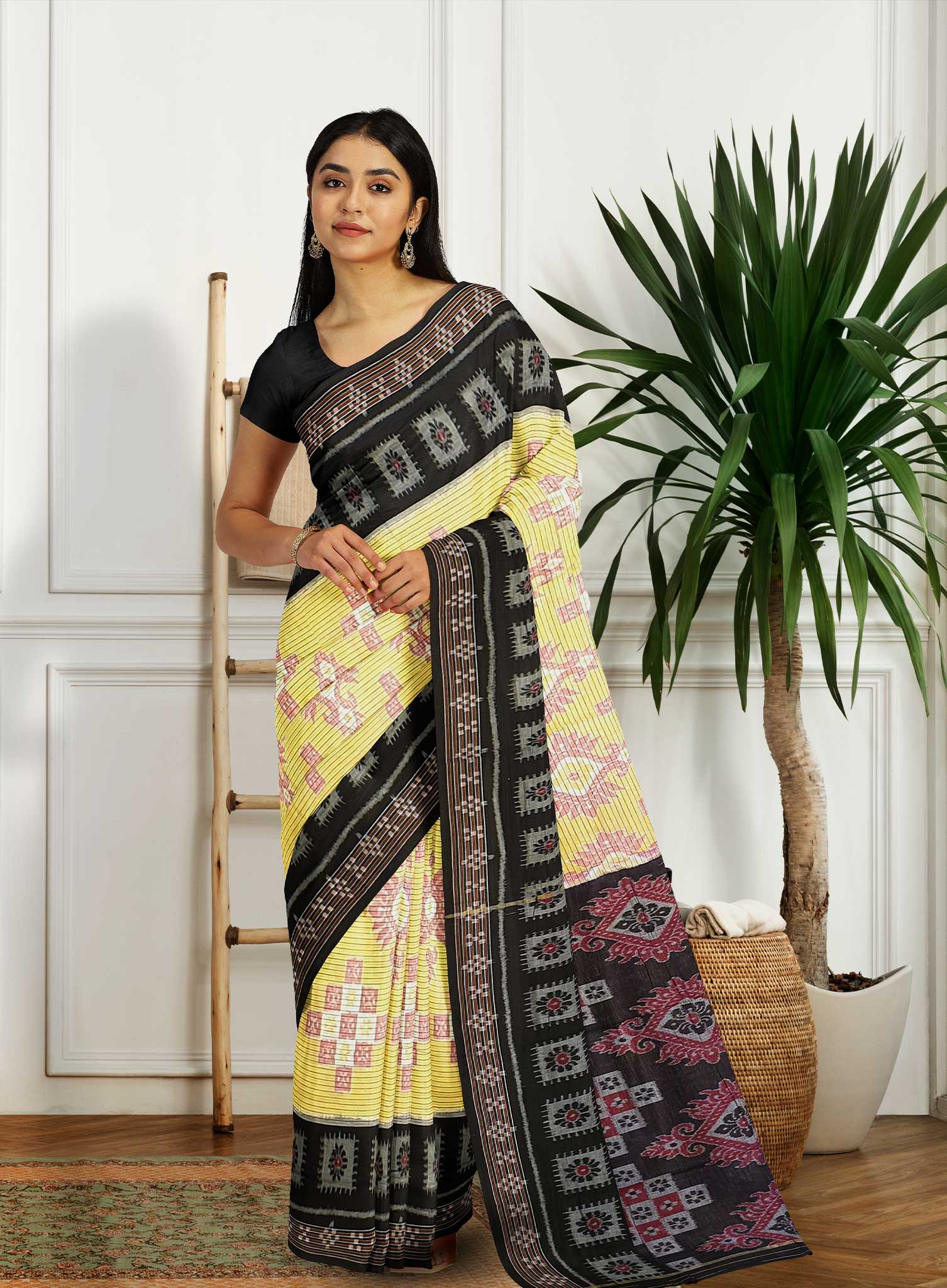 Sambalpuri Off White Striped Saree – Body Bandha Design with Black Border and Black Bandha Pallu